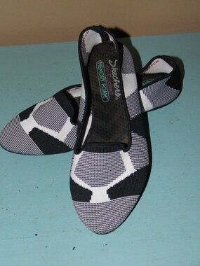 Skechers Cleo Sherlock 2.0 Knit Slip On Flats Sz 7.5
